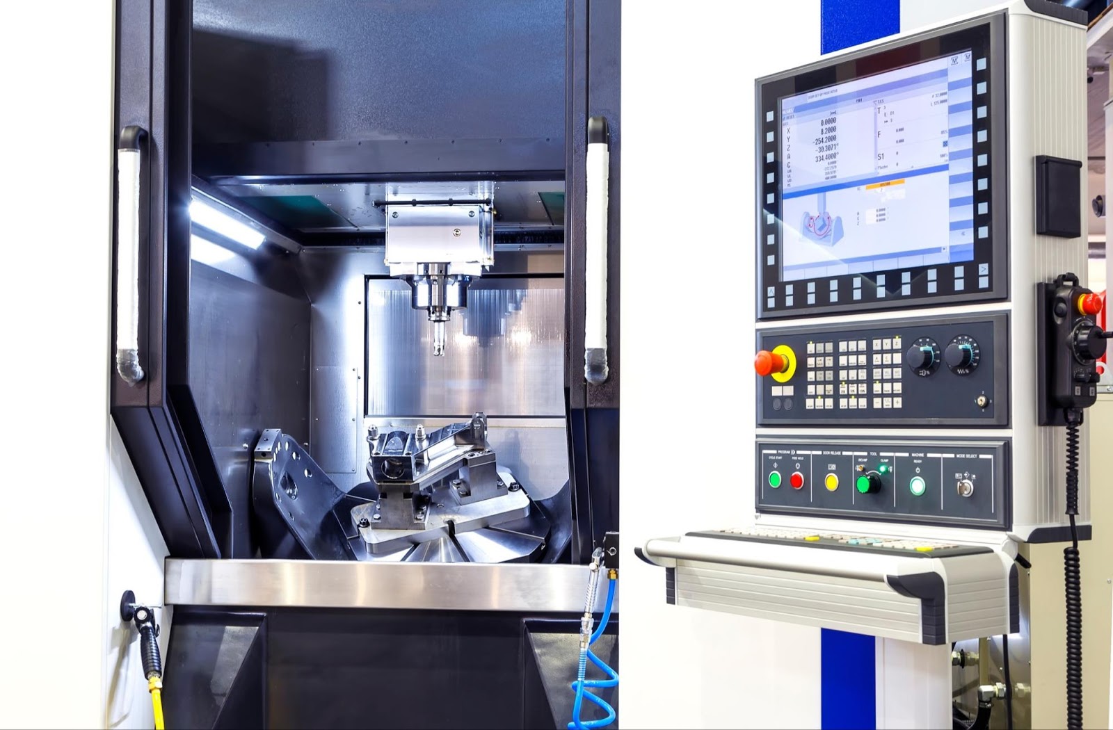 CNC Machining vs. Manual Machining